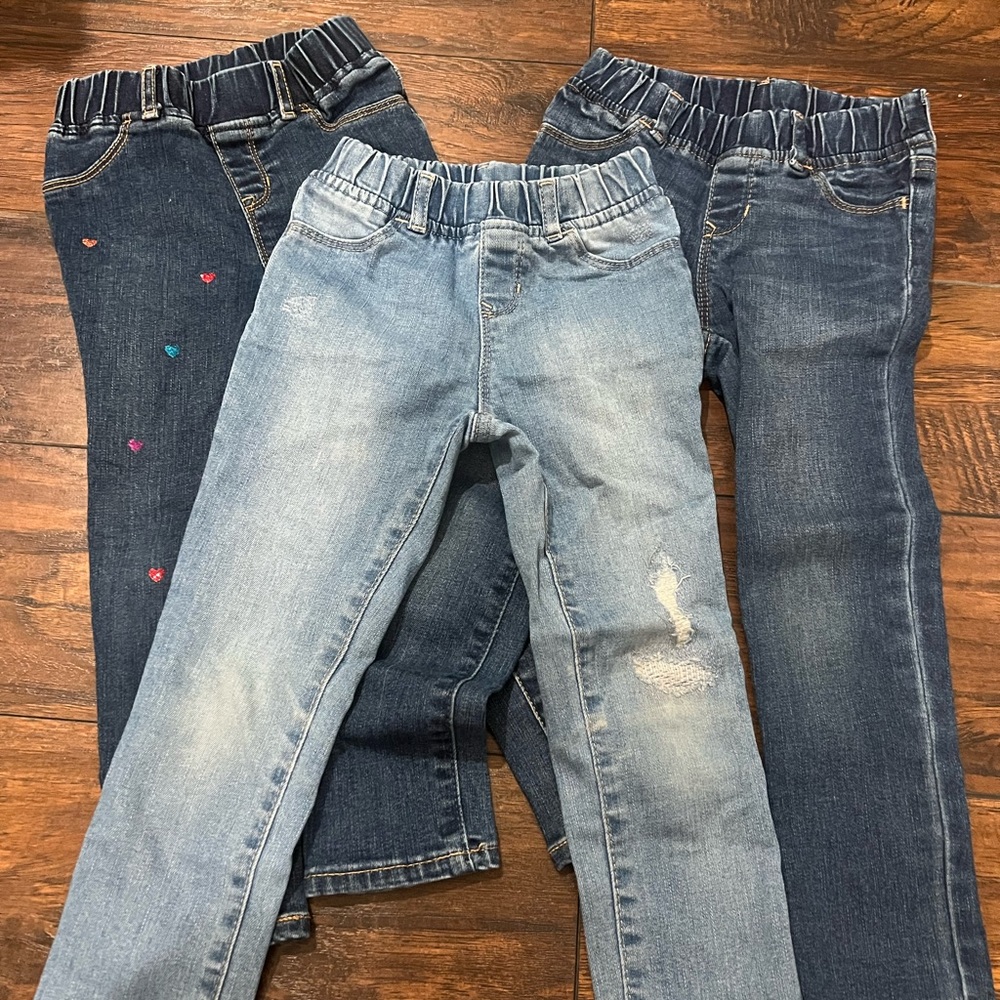 3 pairs of size 4 (toddler) GAP Jeggings - great condition!